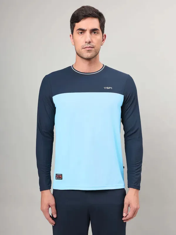 Men Colorblock Slim Fit Crew Neck T-shirt with MATPIQ