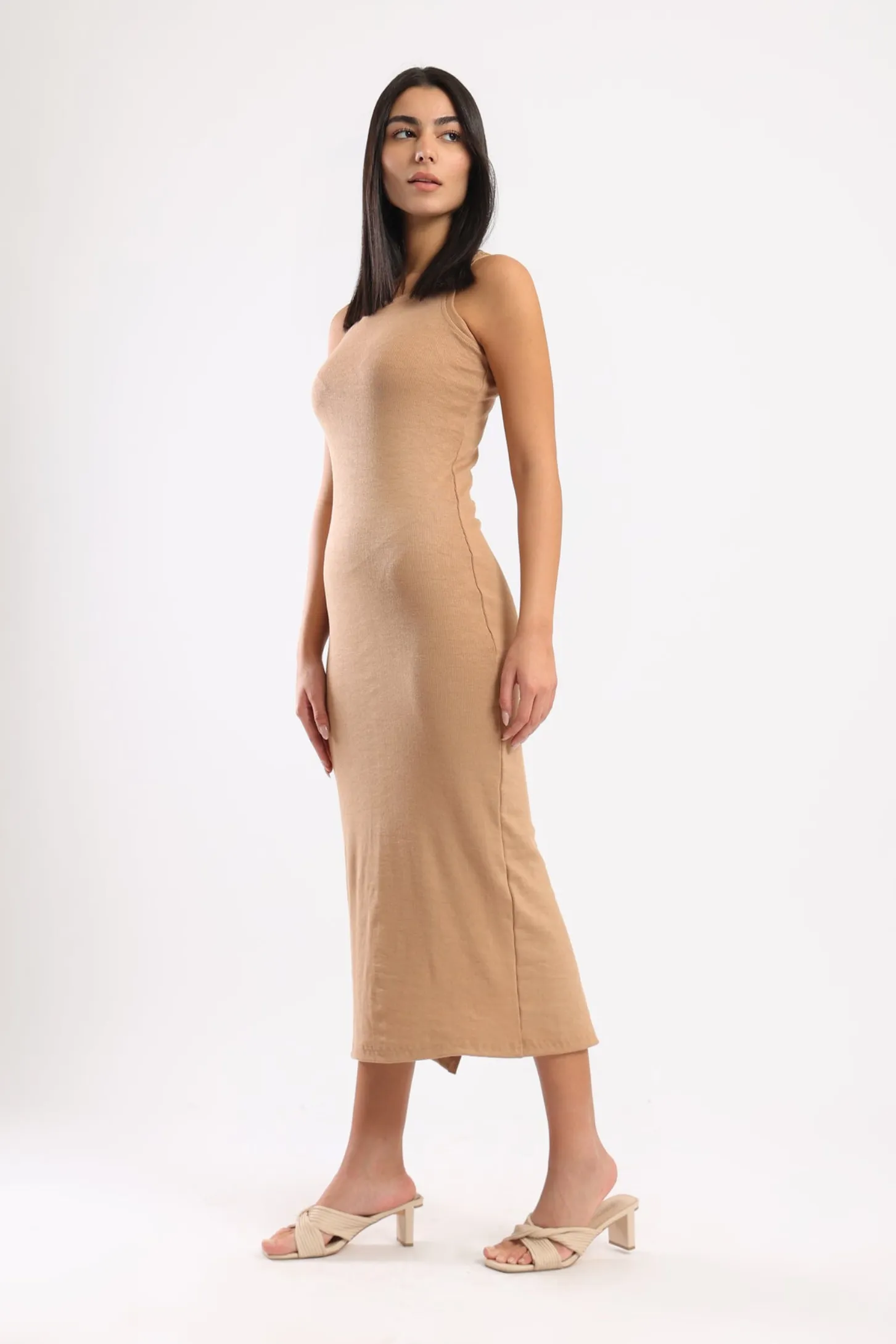 SLEEVELESS RIB KNIT DRESS - BEIGE