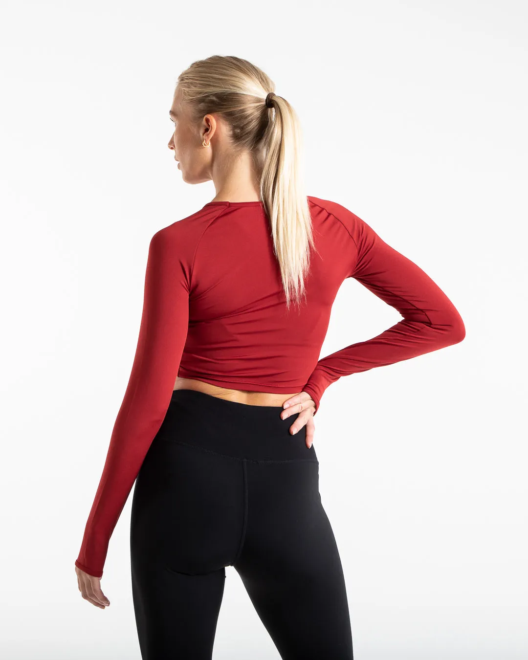 Training Long Sleeve Crop Top - Red